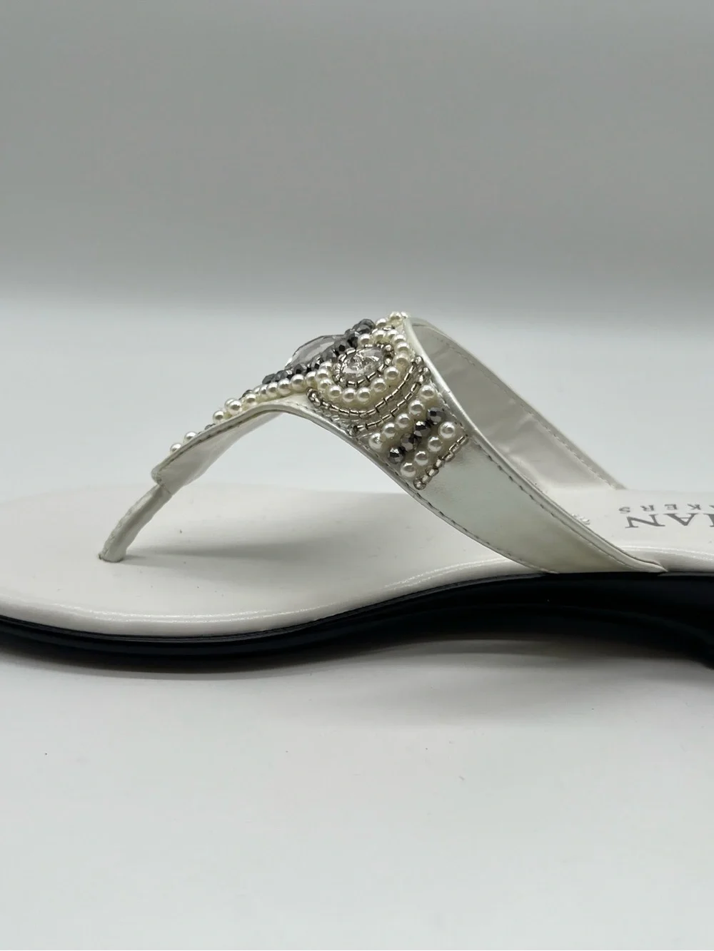Italian Shoemakers White Embellished Thong Sandals - Picture 3 of 6